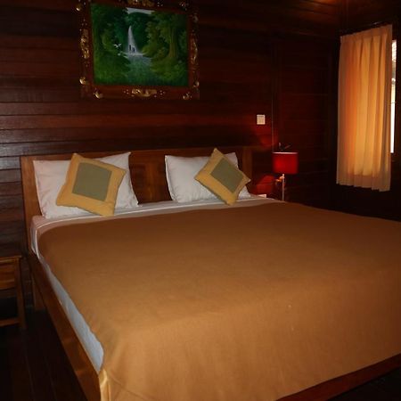 Svaha Nusa Guest House นูซาเลมโบงัน ภายนอก รูปภาพ