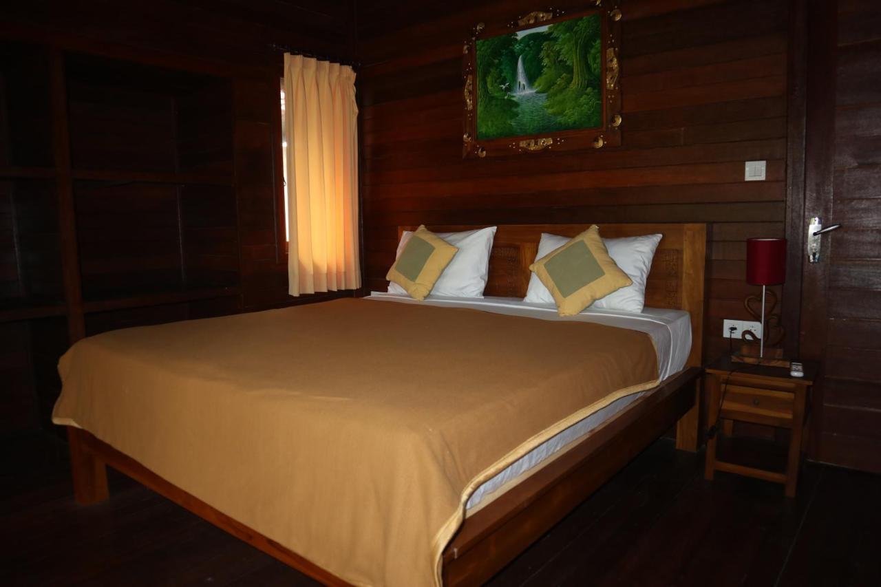 Svaha Nusa Guest House นูซาเลมโบงัน ภายนอก รูปภาพ