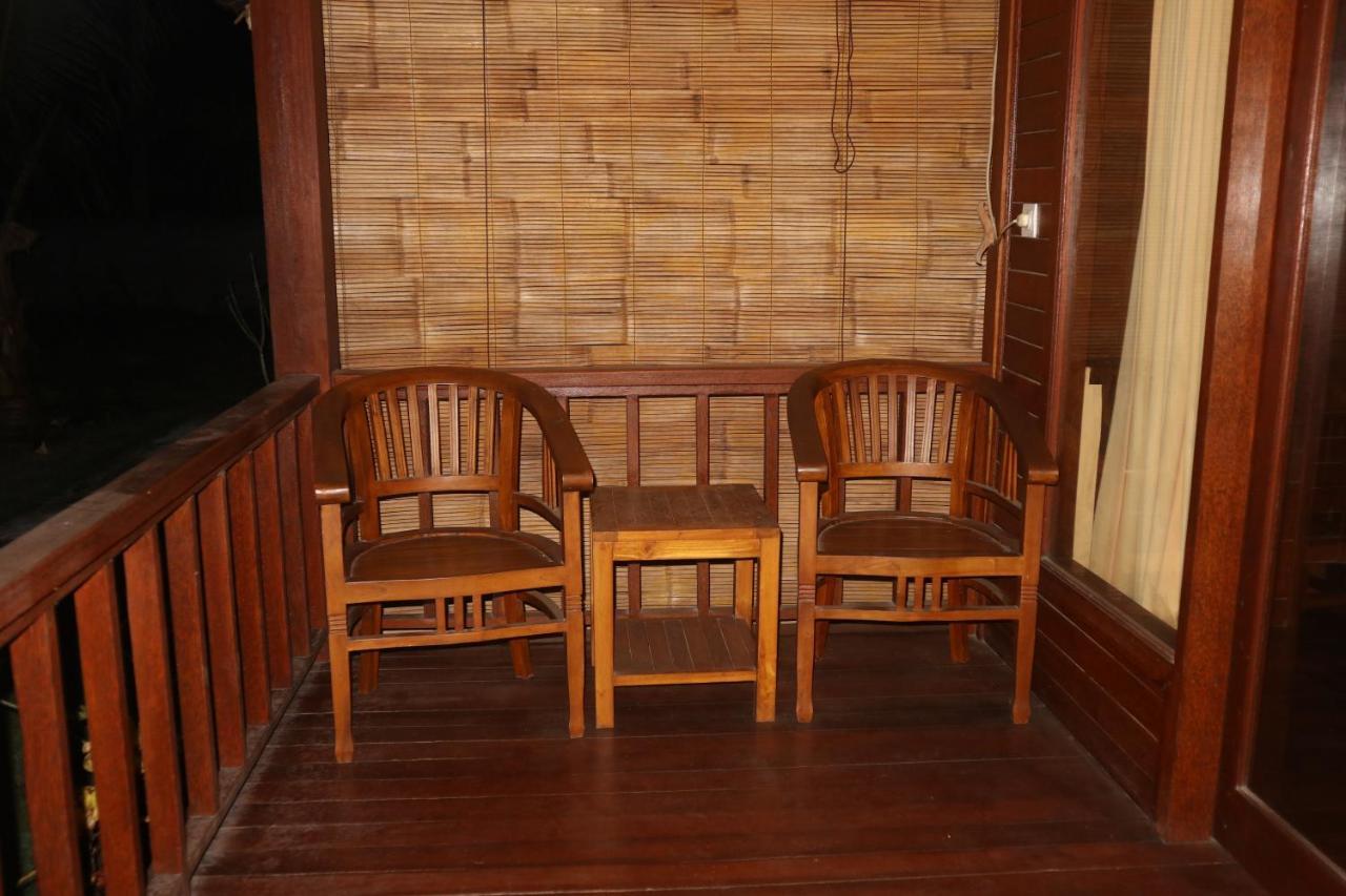 Svaha Nusa Guest House นูซาเลมโบงัน ภายนอก รูปภาพ