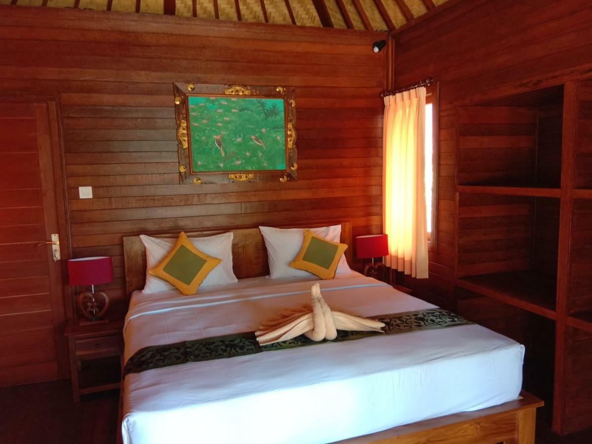Svaha Nusa Guest House นูซาเลมโบงัน ภายนอก รูปภาพ