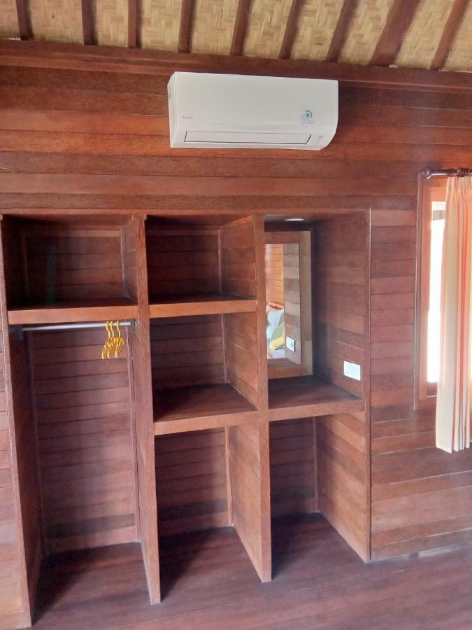 Svaha Nusa Guest House นูซาเลมโบงัน ภายนอก รูปภาพ